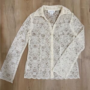 Jones New York| Vintage |Cream Lace Button-Down Shirt| size 4 (m)